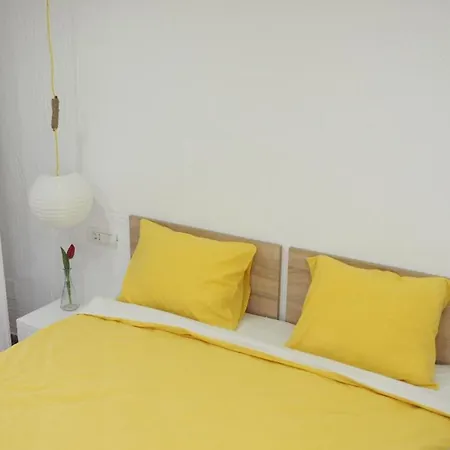 Casa De La Mare Guest house